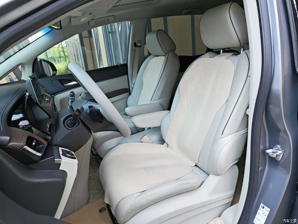 Buick GL8, 2021 15