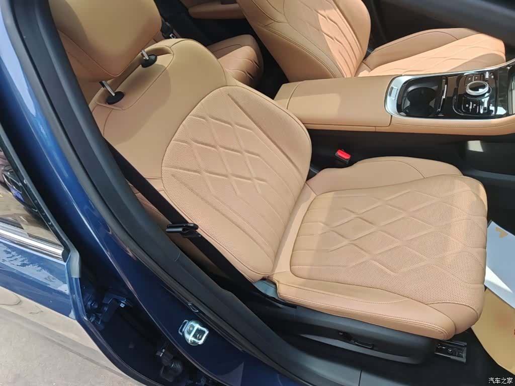 Geely A7, 2025 20