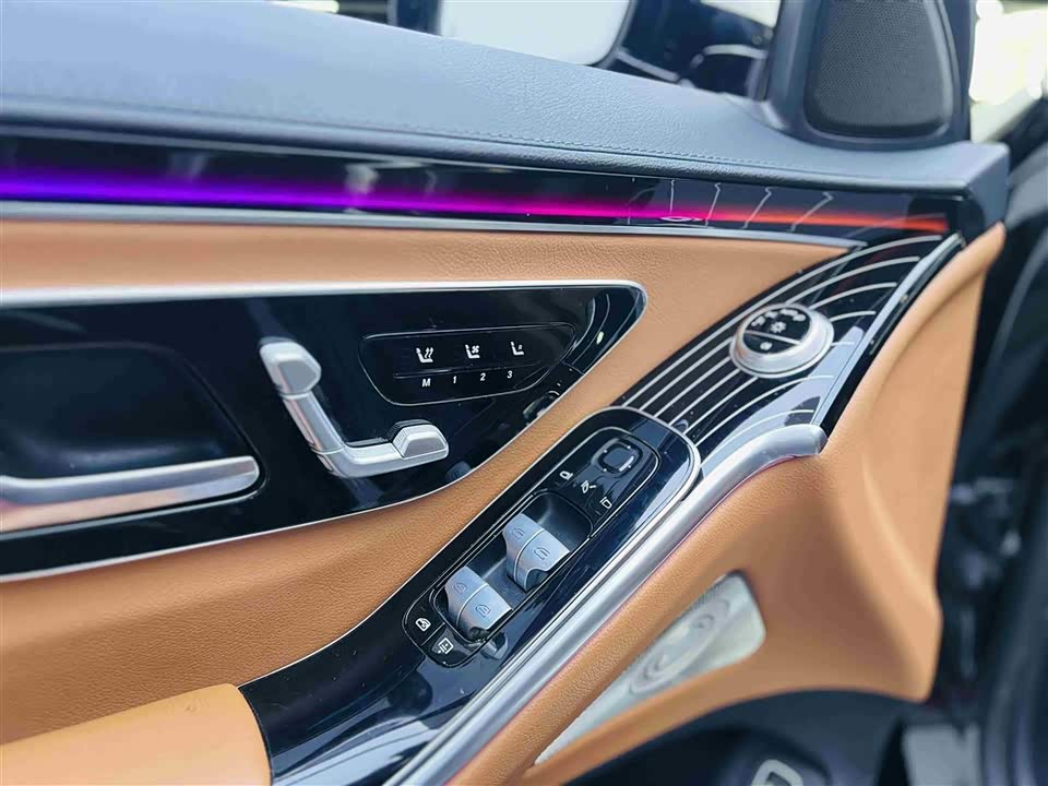 Mercedes-Benz S-class Mercedes-Benz S-class