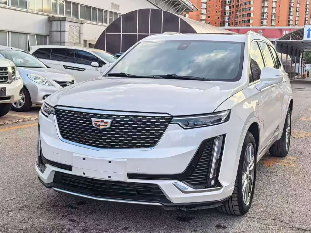Cadillac XT6