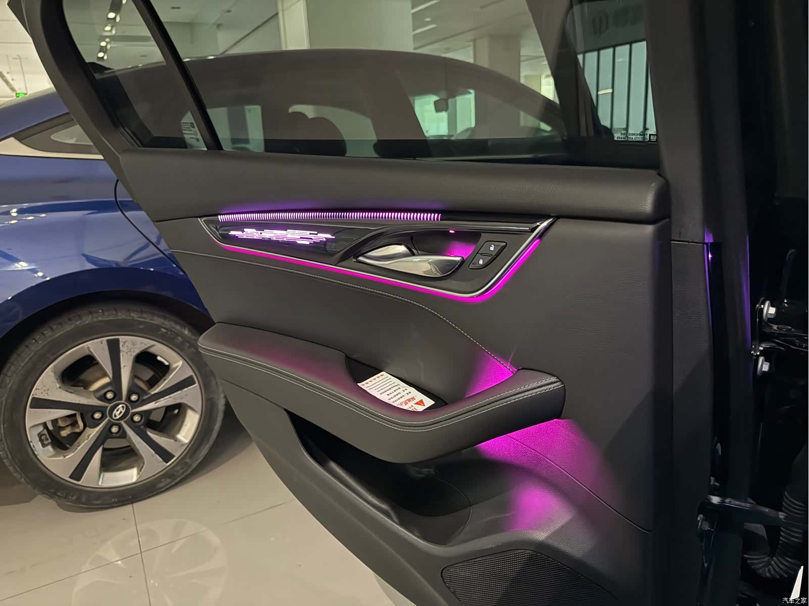 Cadillac CT5, 2022 7