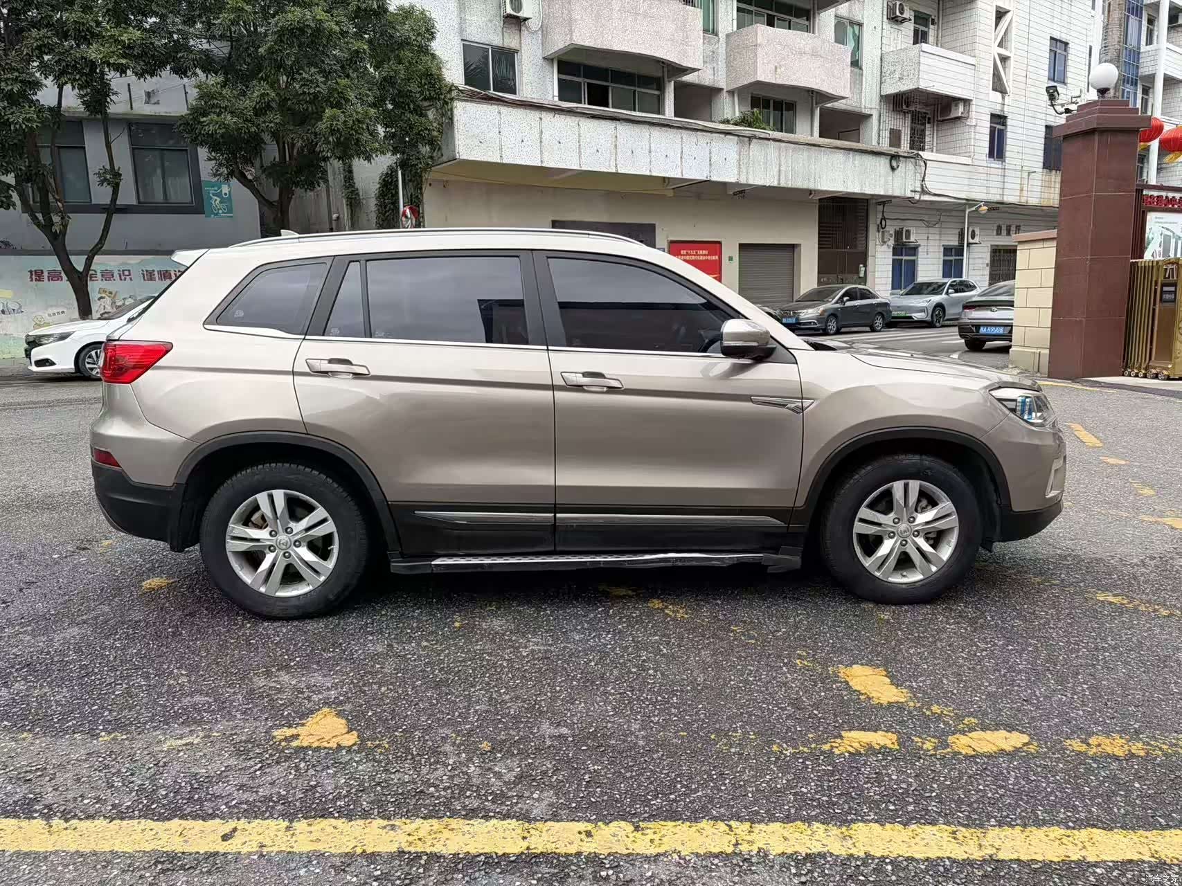 Changan CS75, 2016 4