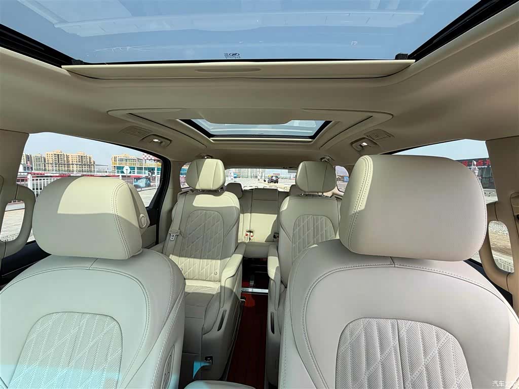 Buick GL8, 2022 9