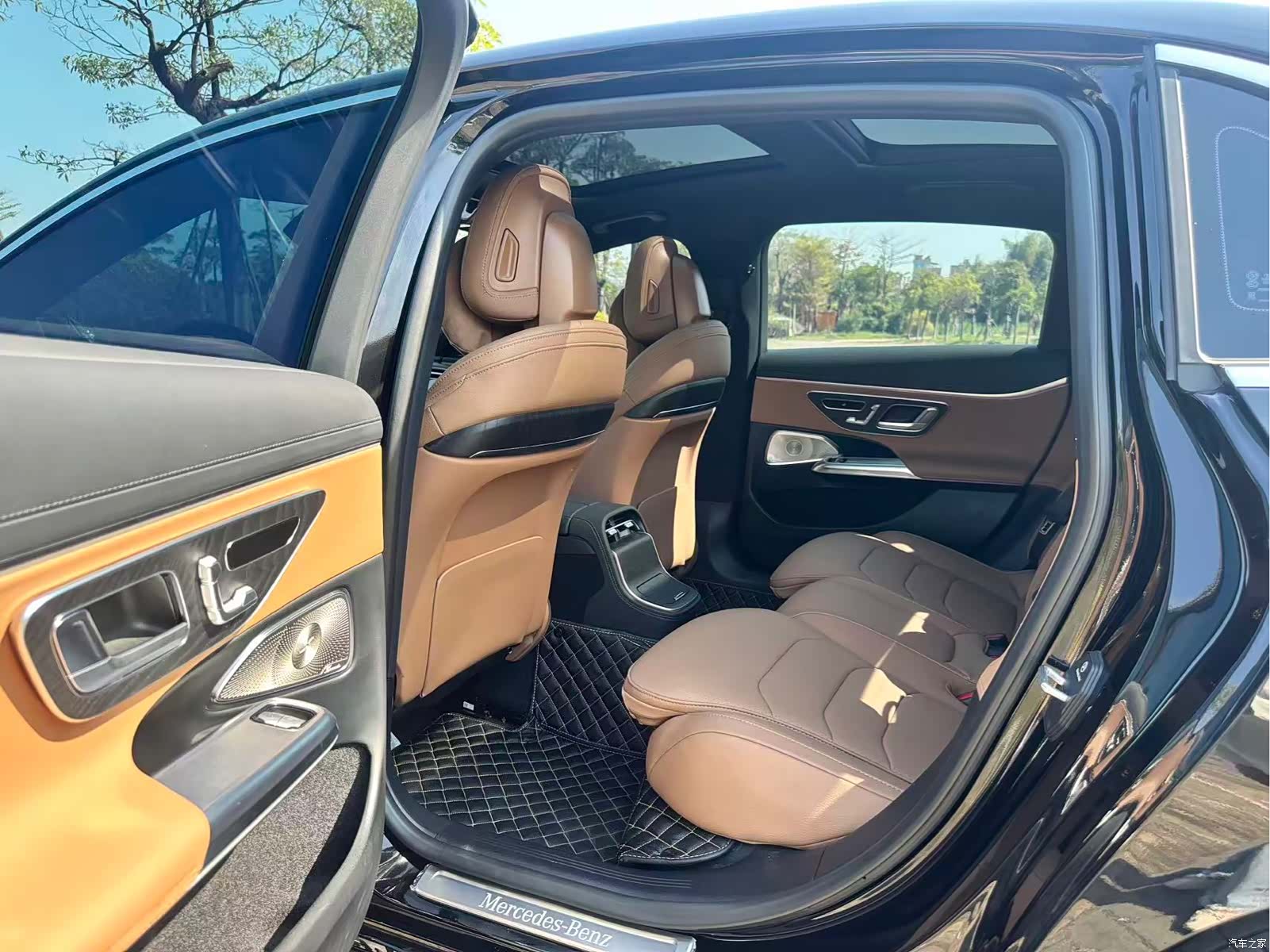 Mercedes-Benz E-Class, 2025 8