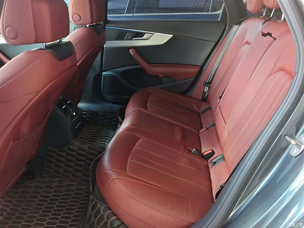 Audi A4L, 2022 17