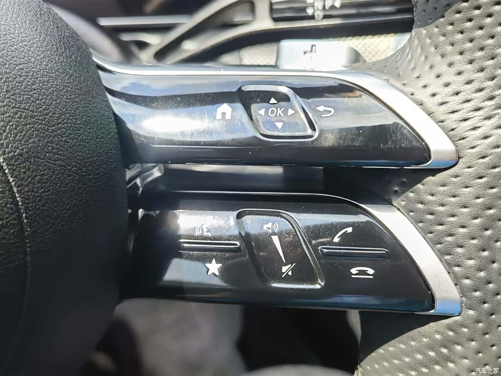 Mercedes-Benz C-Class, 2022 27