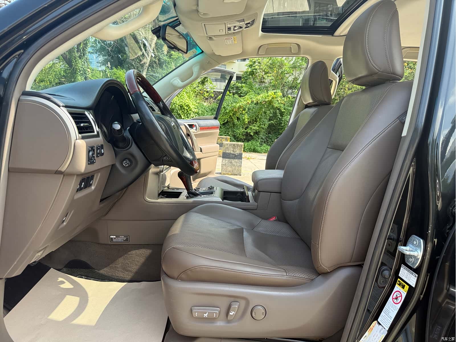 Lexus GX, 2012 6