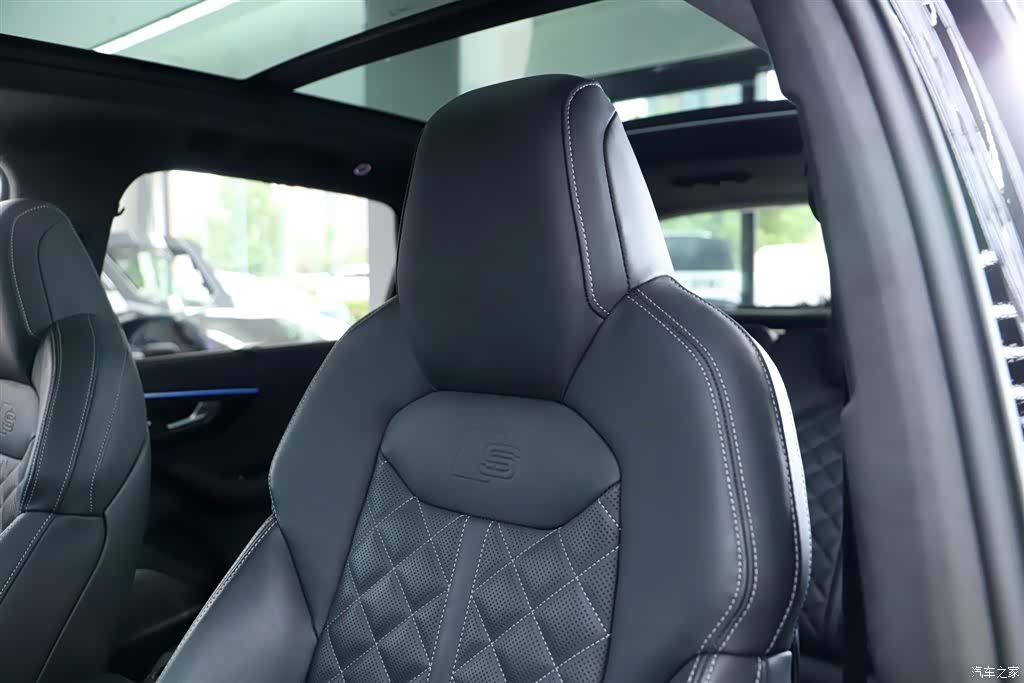 Audi Q7, 2024 25