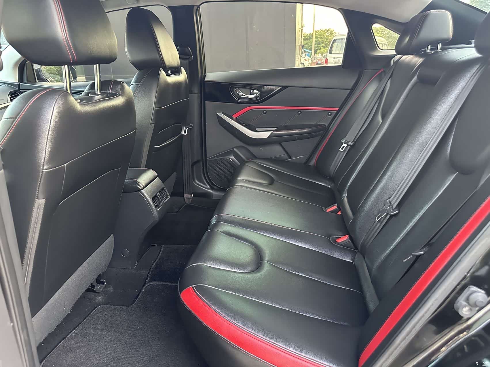 Nissan D60, 2018 все фото