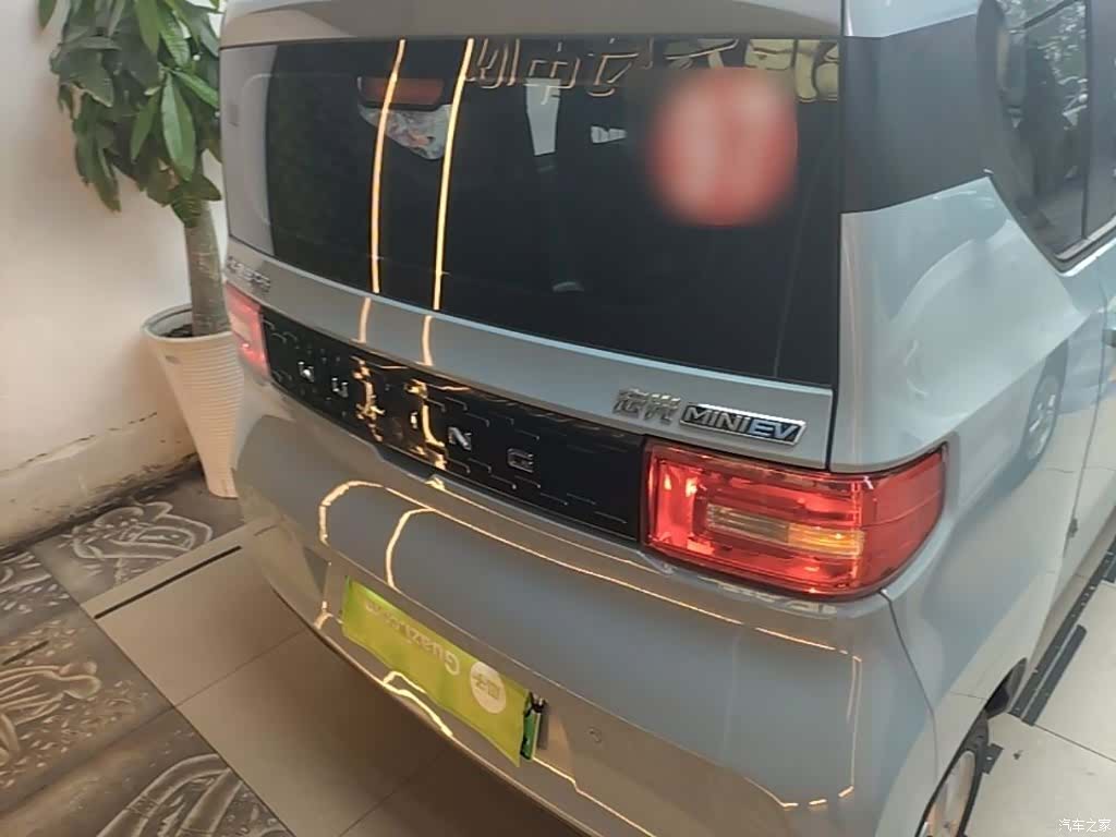 Wuling MINIEV, 2020 6