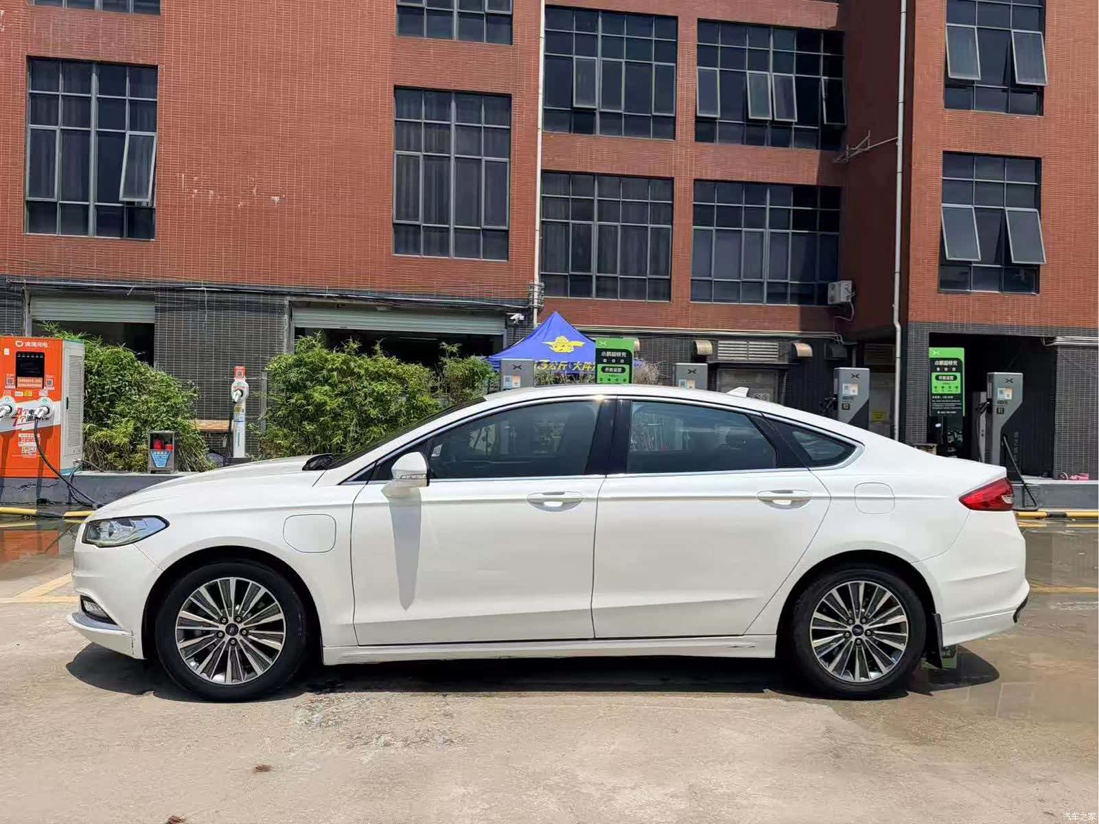 Ford Mondeo, 2018 4