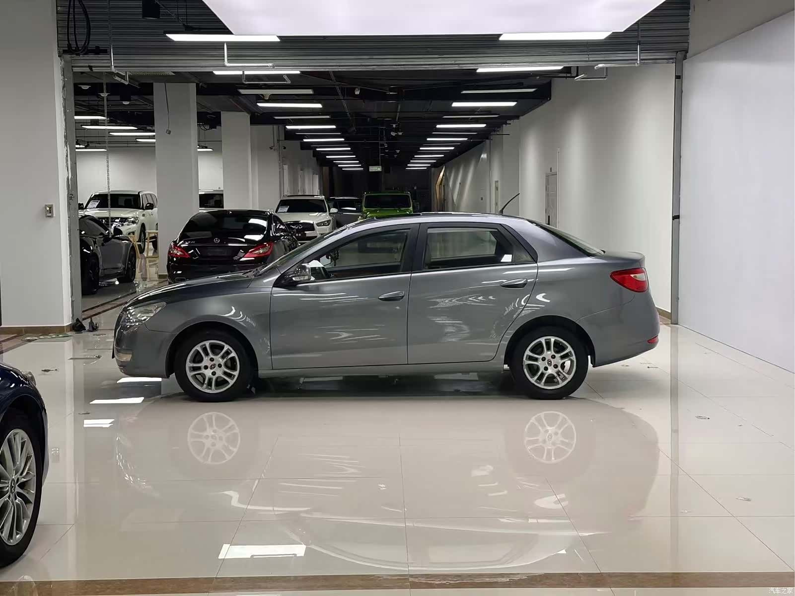 DongFeng S30, 2011 8