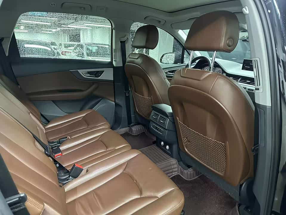 Audi Q7 Audi Q7