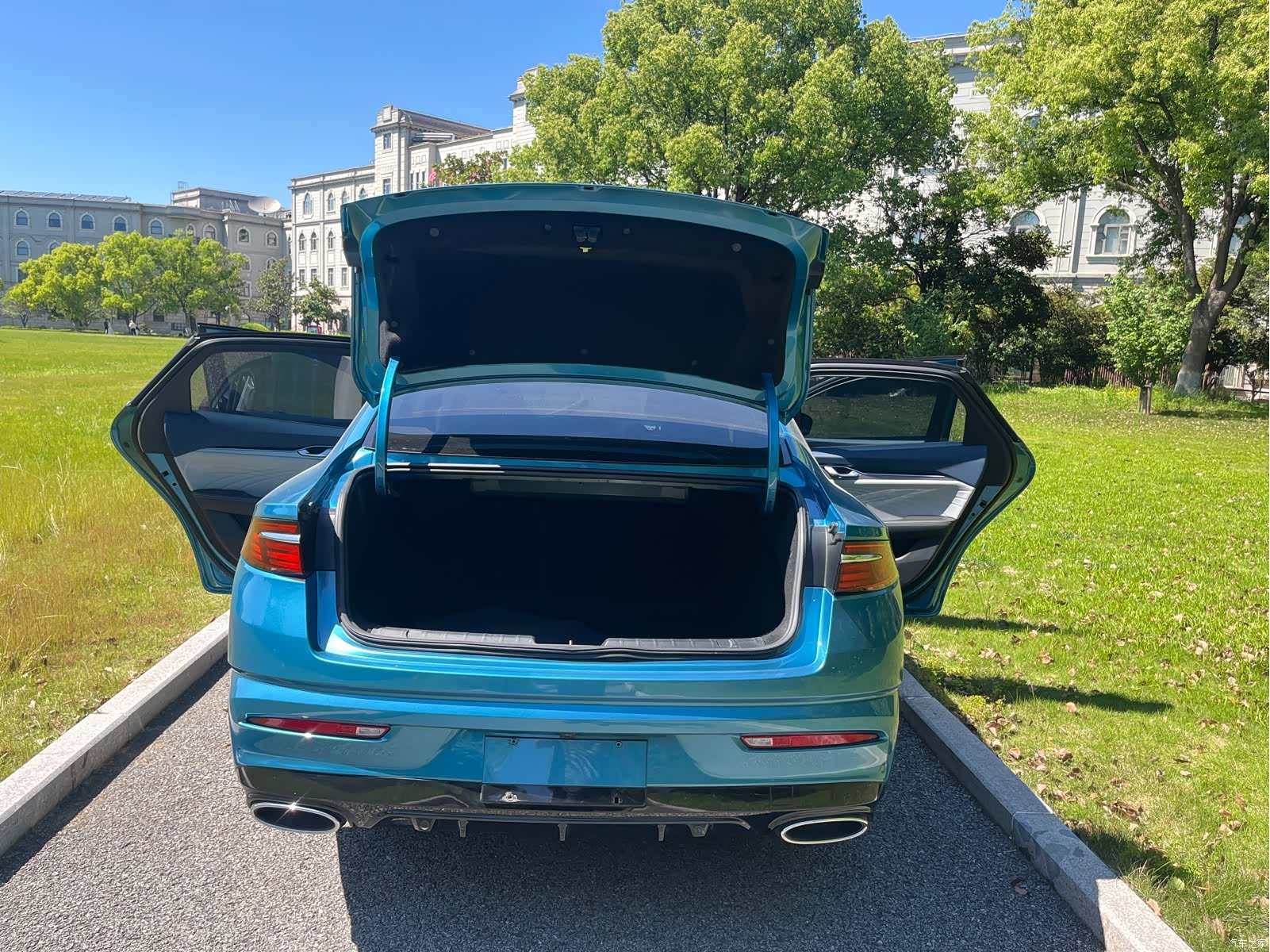 Geely Preface, 2021 17