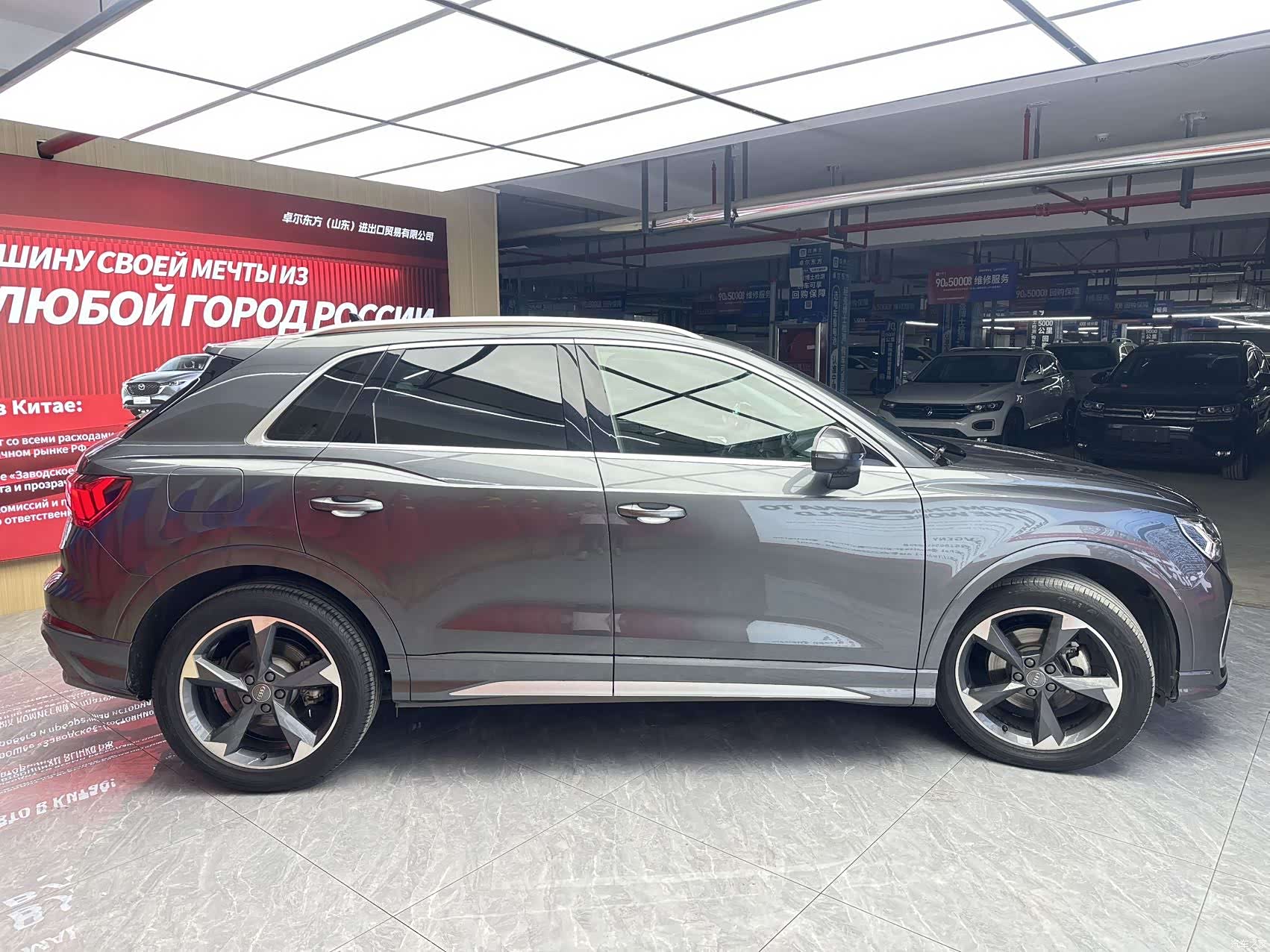 Audi Q3, 2022 4