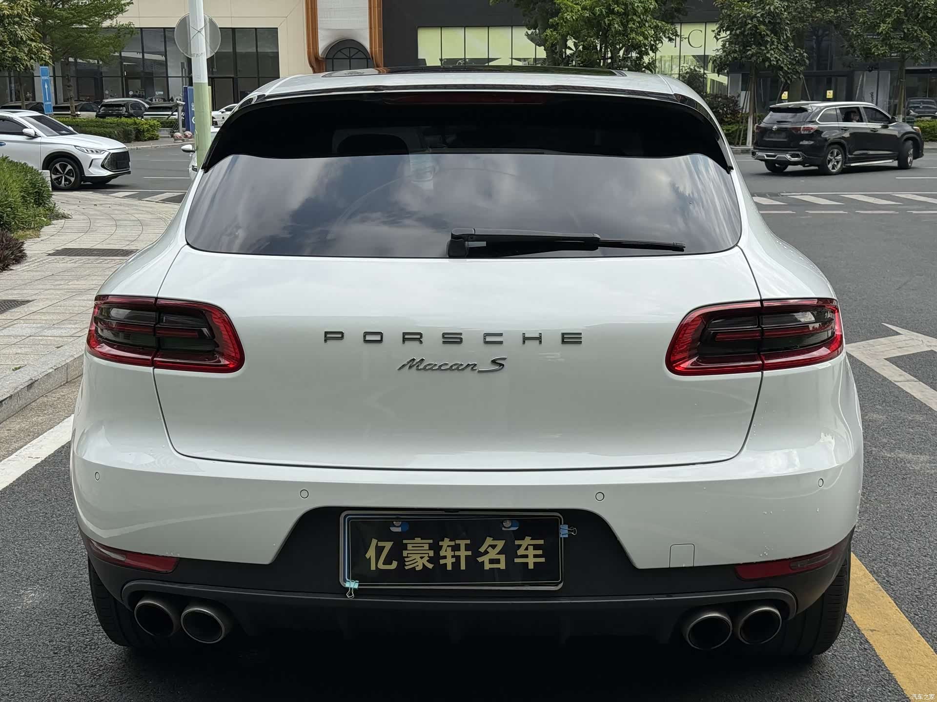 Porsche Macan, 2015 6