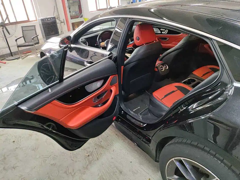 Mercedes-Benz AMG GT Mercedes-Benz AMG GT