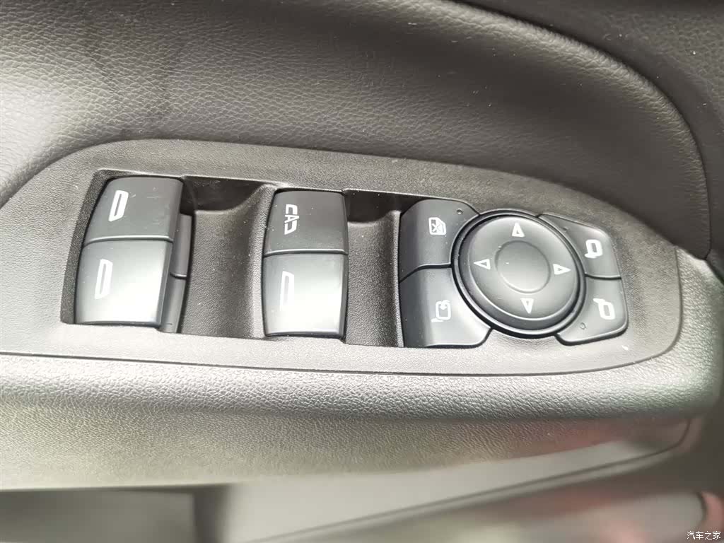 Chevrolet Equinox, 2018 9