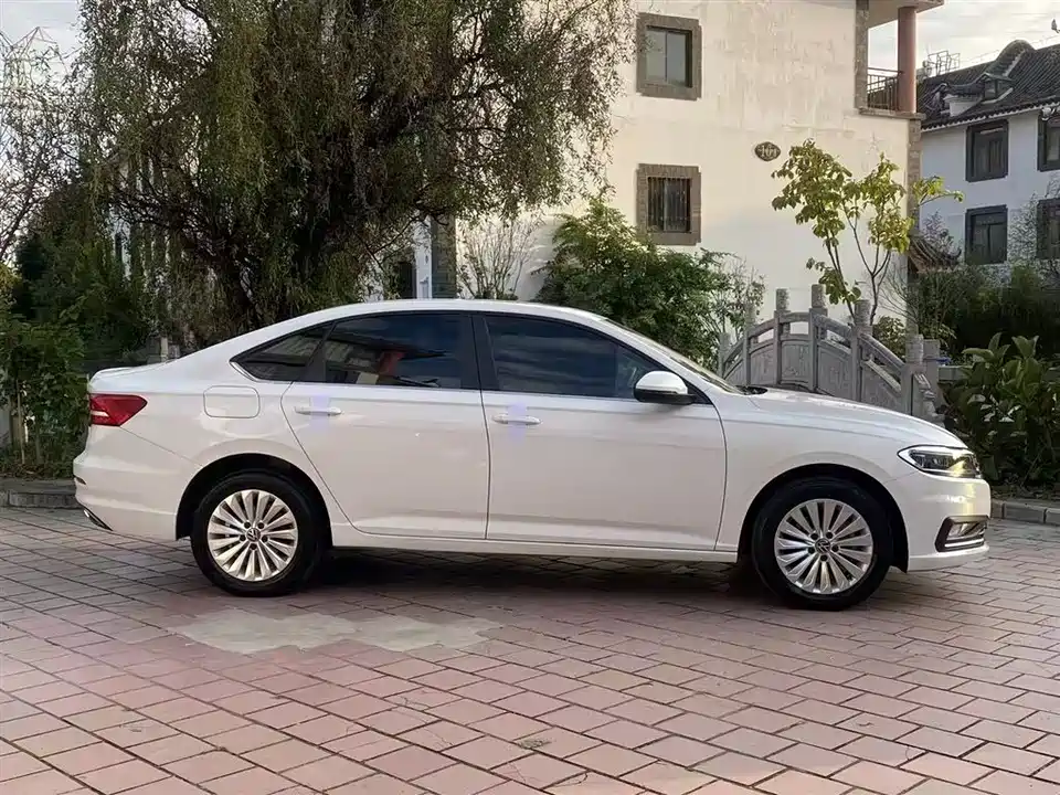 Volkswagen Lavida