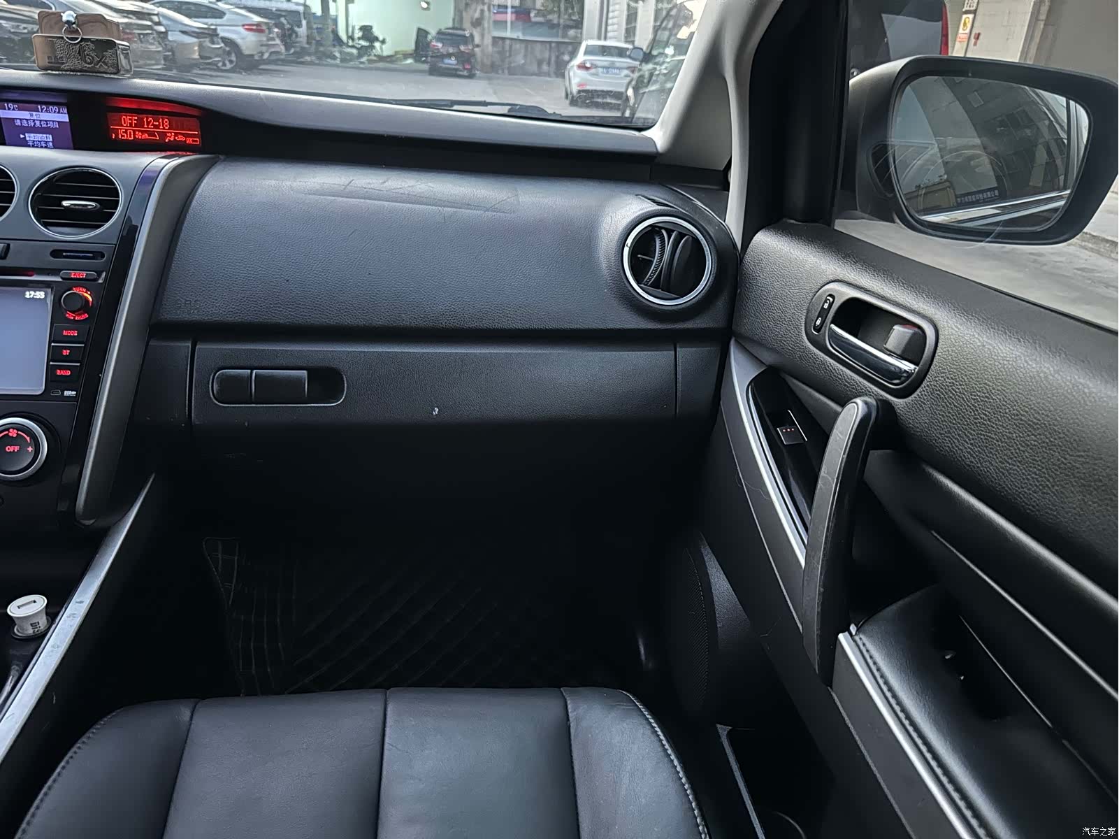 Mazda CX-7, 2011 19