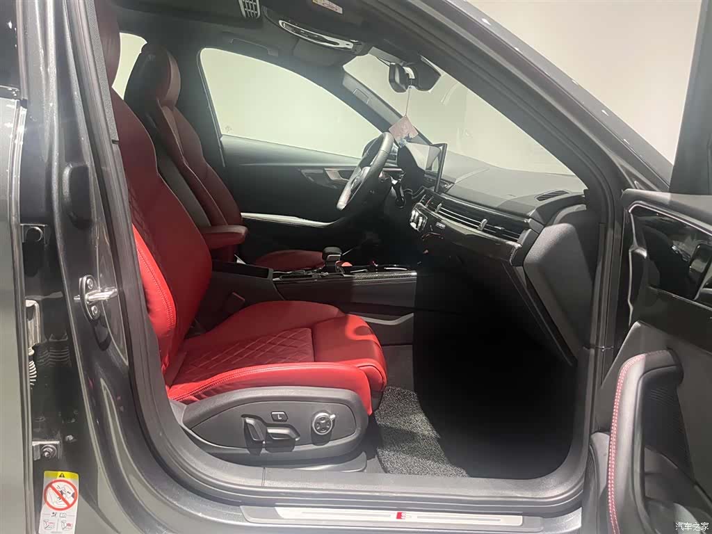 Audi S4, 2023 9