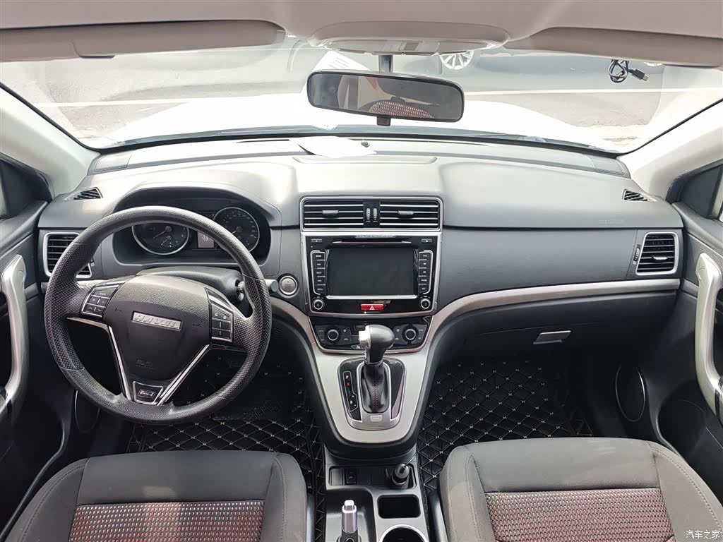 Haval M6, 2018 13