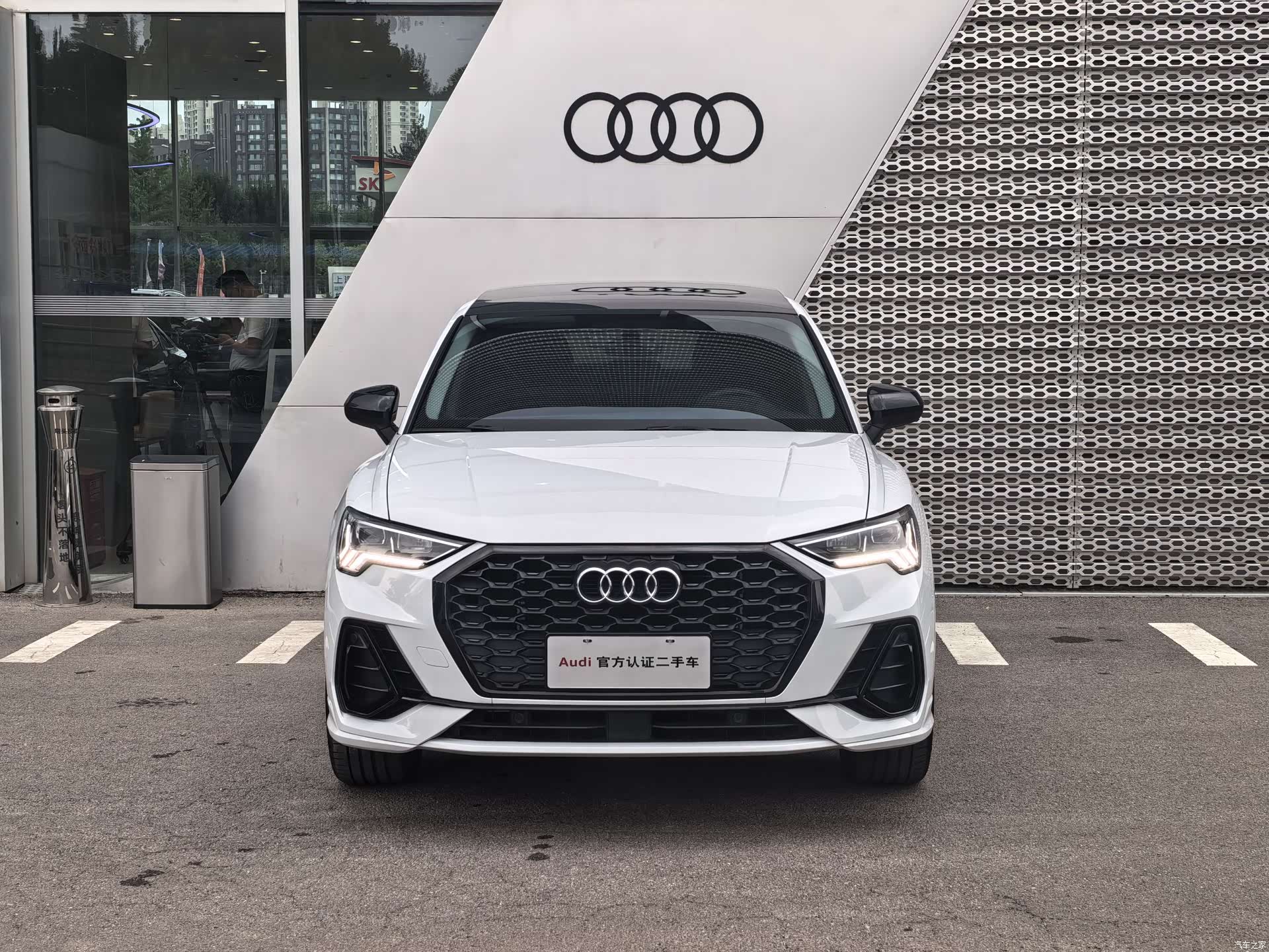 Audi Q3, 2022 2