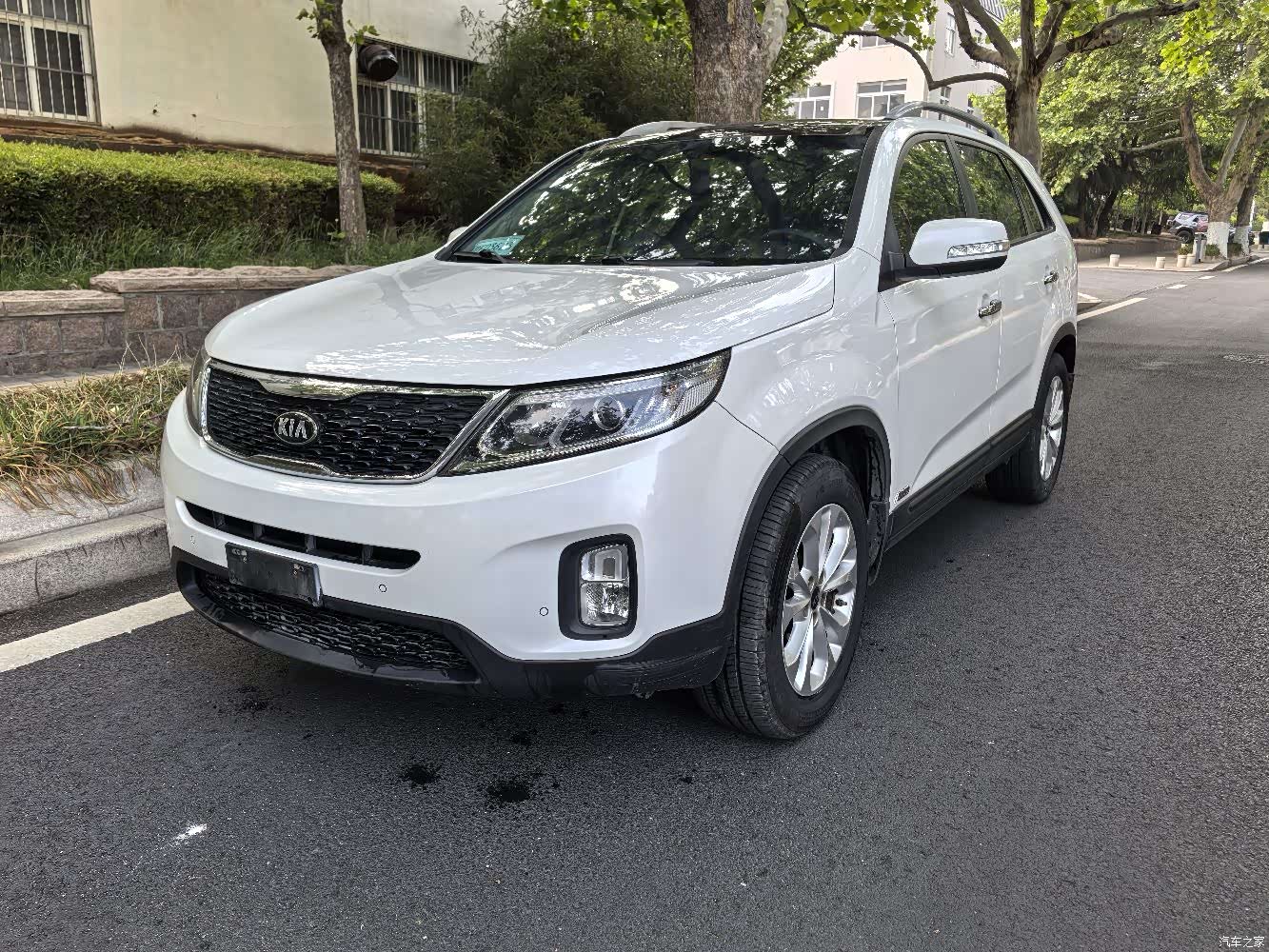 Kia 7, 2015 1
