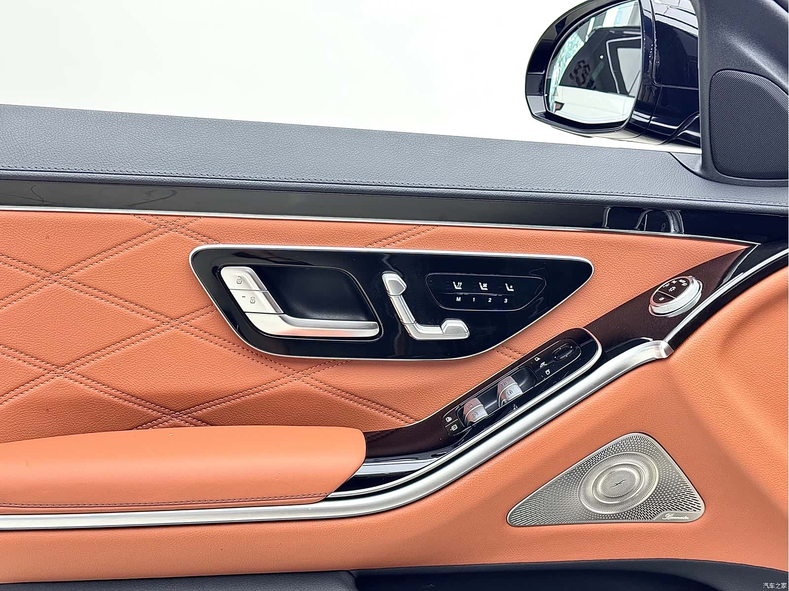 Maybach S-Class, 2023 15