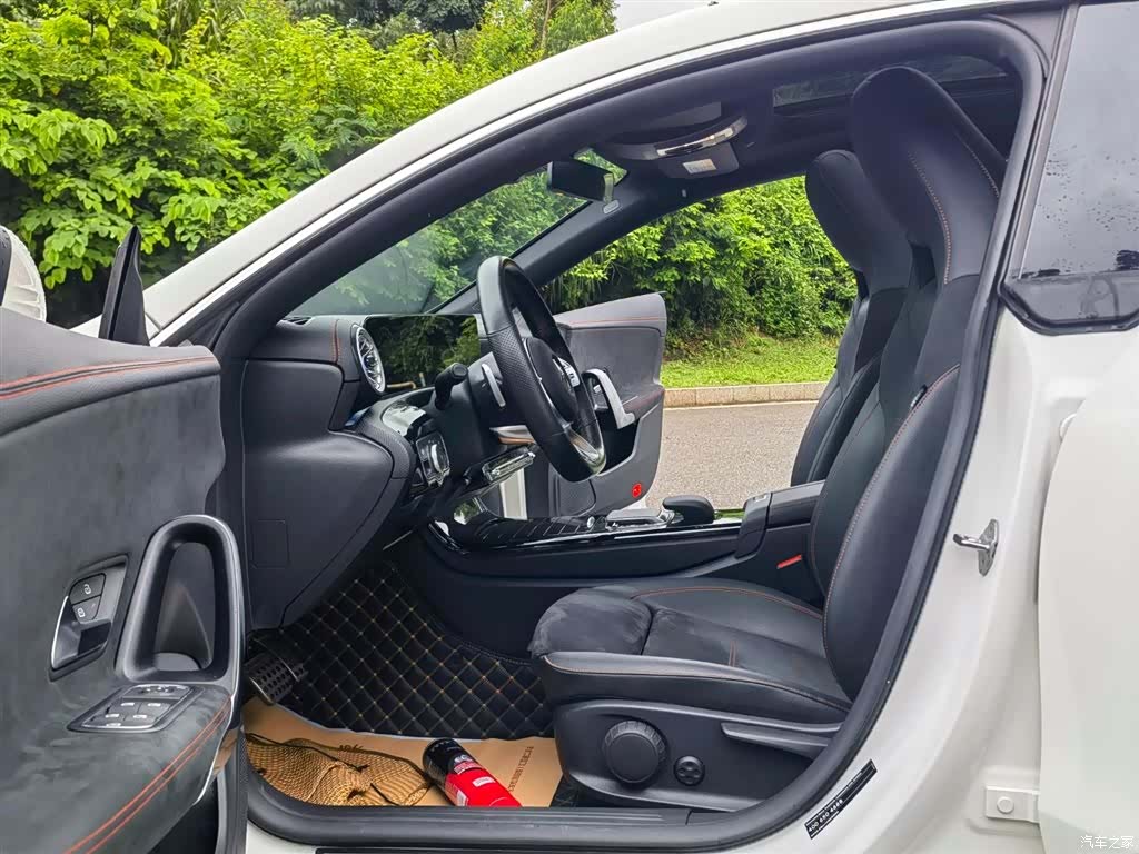 Mercedes-Benz CLA, 2023 9