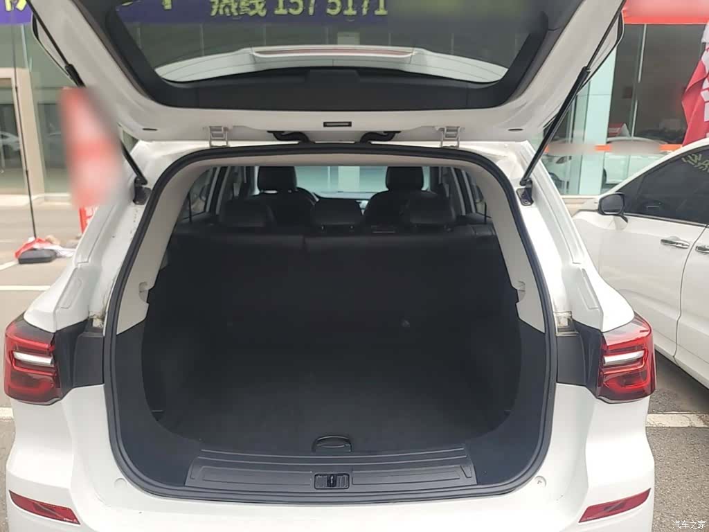 Roewe RX5, 2023 19