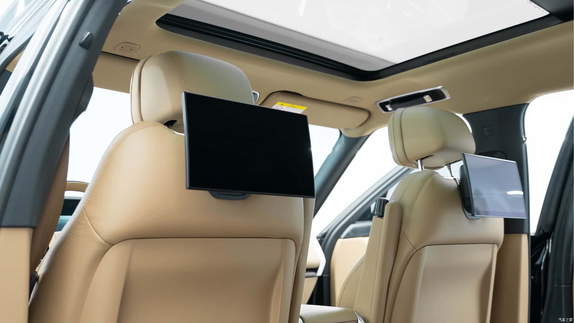 Land Rover Range Rover, 2023 13