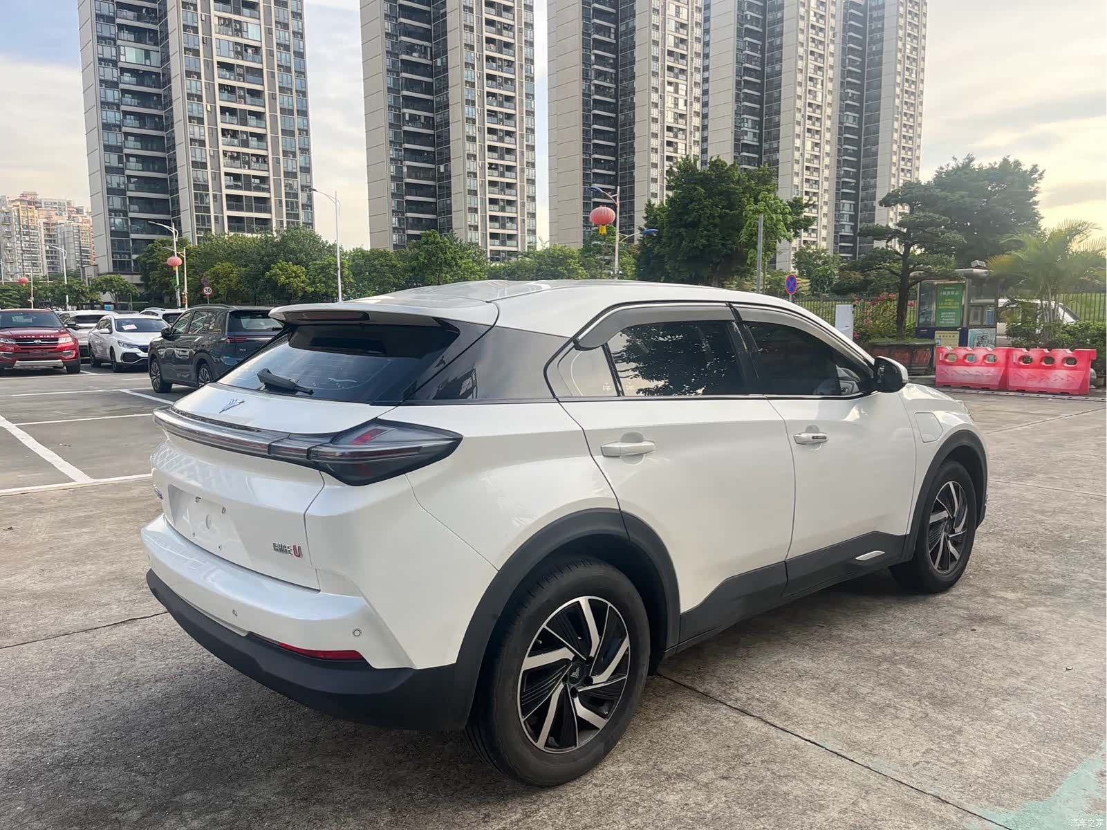 Neta U, 2022 9