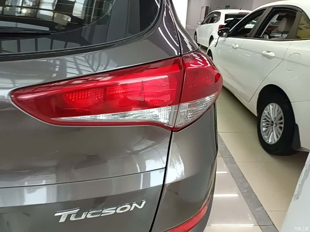Hyundai Tucson, 2017 8