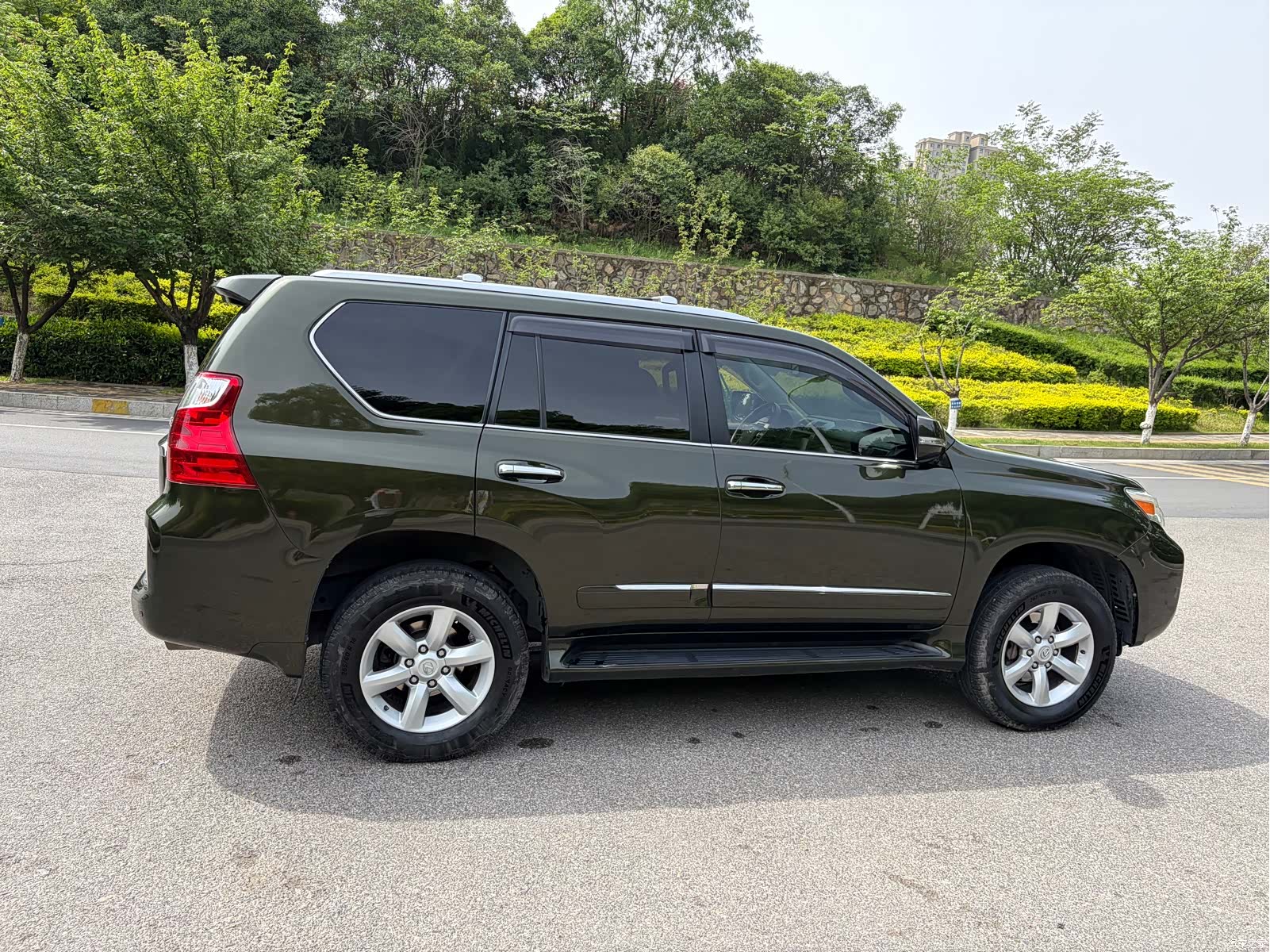 Lexus GX, 2011 8