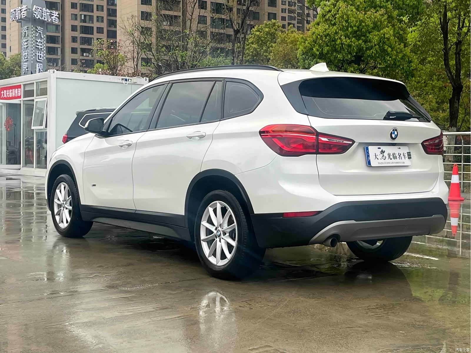 BMW X1, 2017 все фото