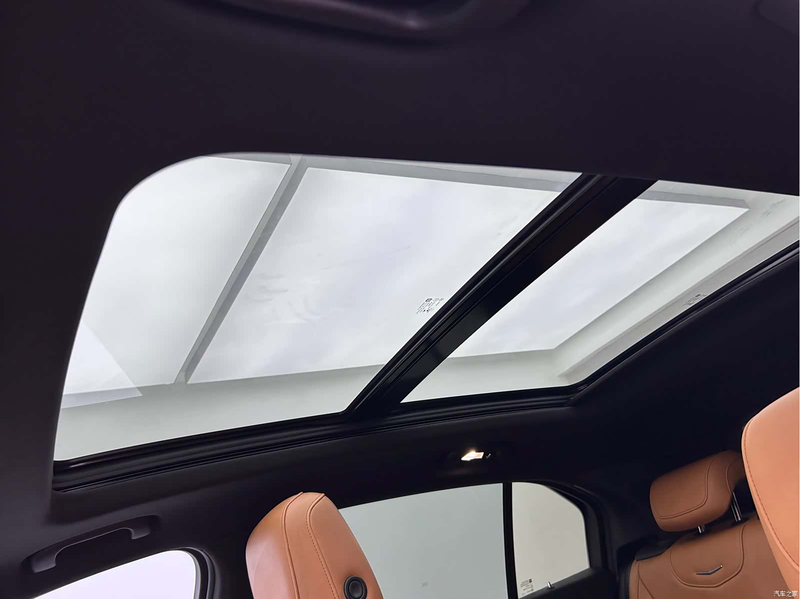 Cadillac XT4, 2021 16