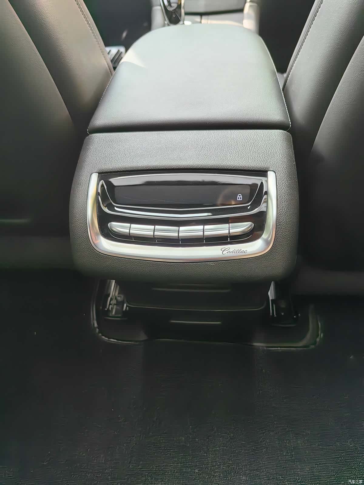 Cadillac XT6, 2022 20