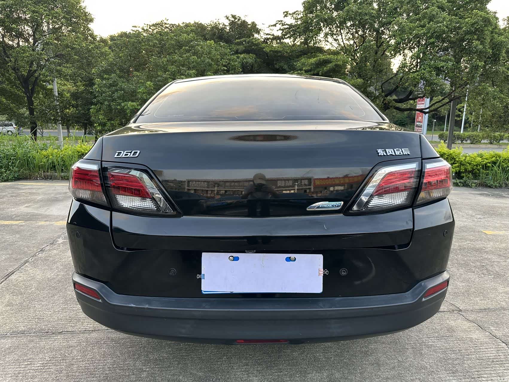 Nissan D60, 2018 8