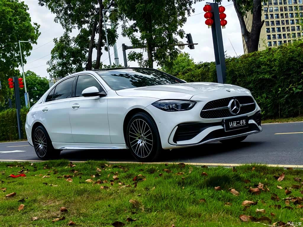 Mercedes-Benz C-Class, 2022 3