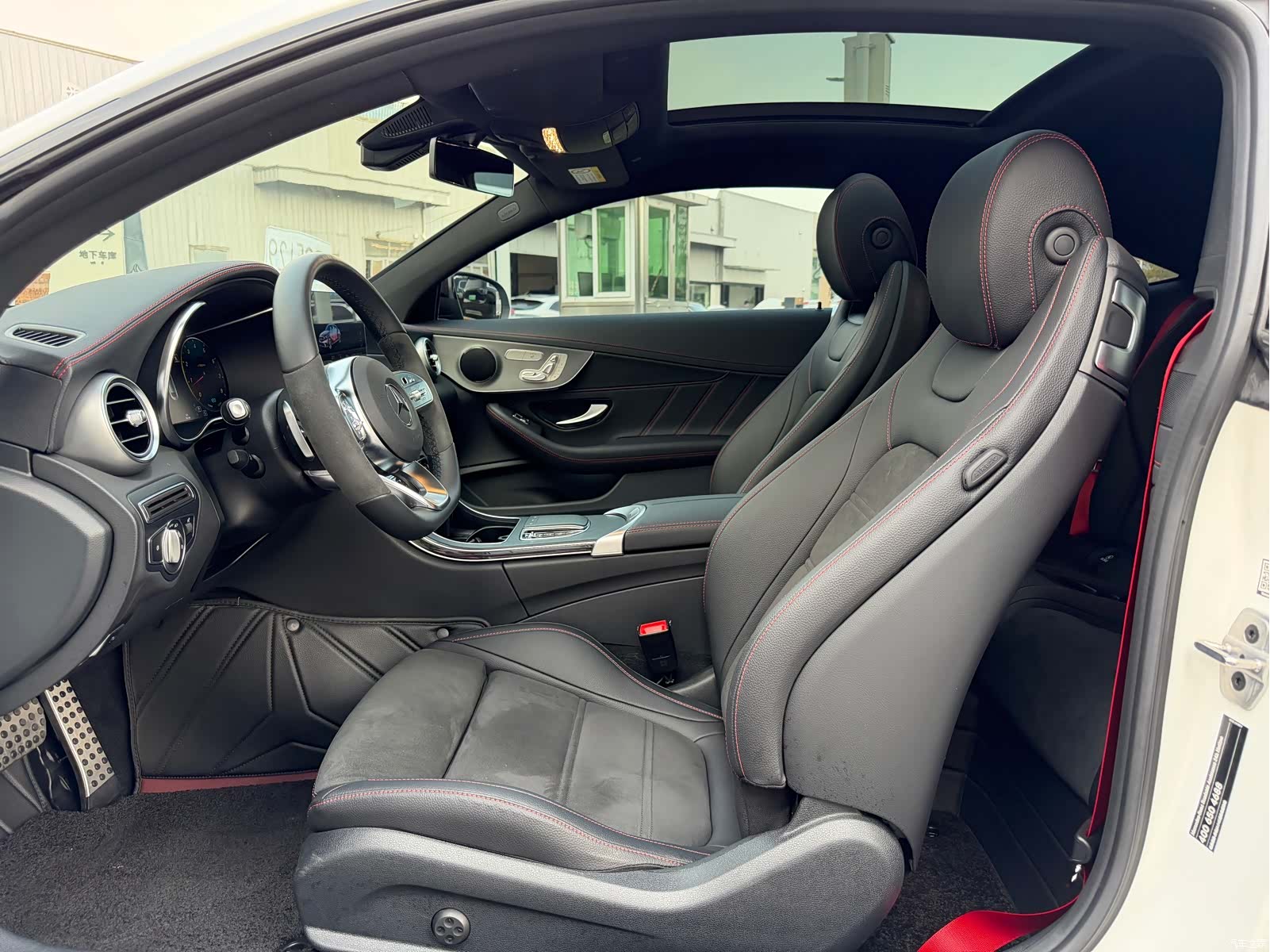 Mercedes-Benz C-Class, 2023 4