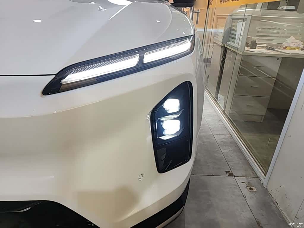 NIO ES6, 2025 24