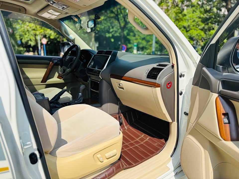 Toyota Prado