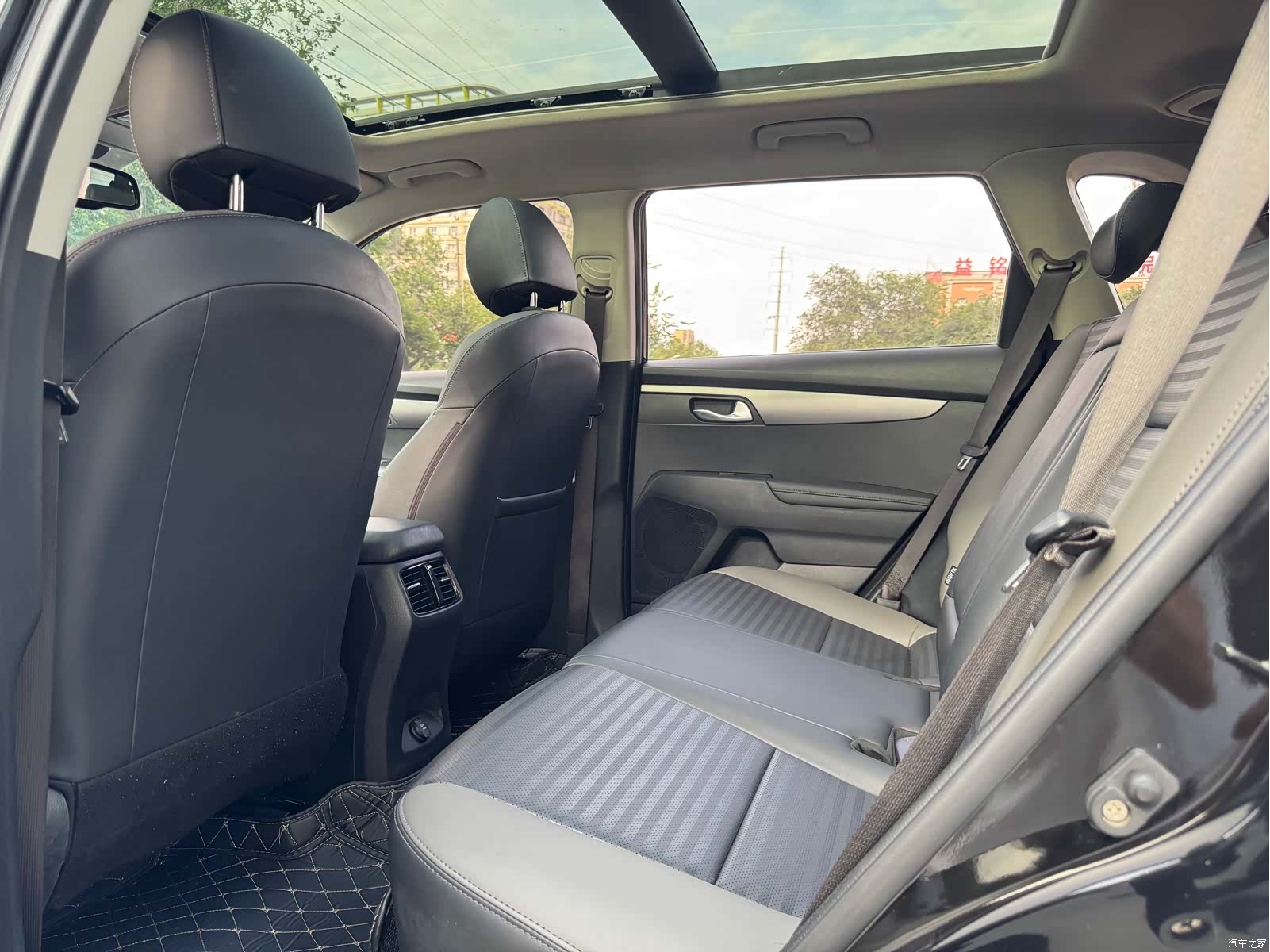 Kia Sportage, 2020 все фото