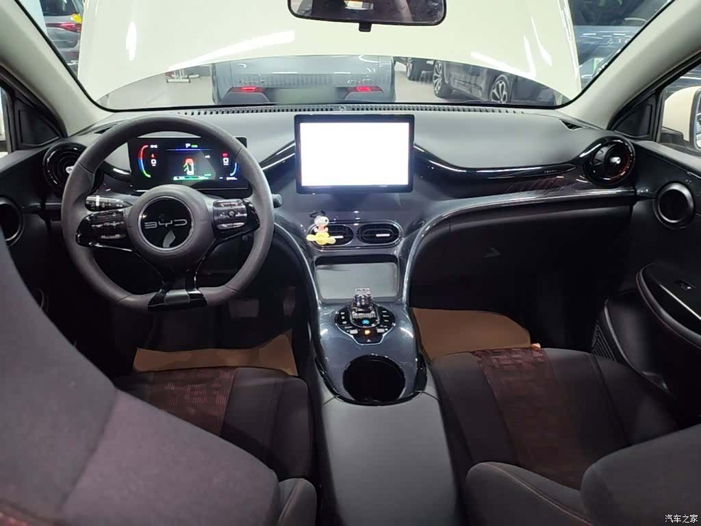 BYD E2, 2024 10