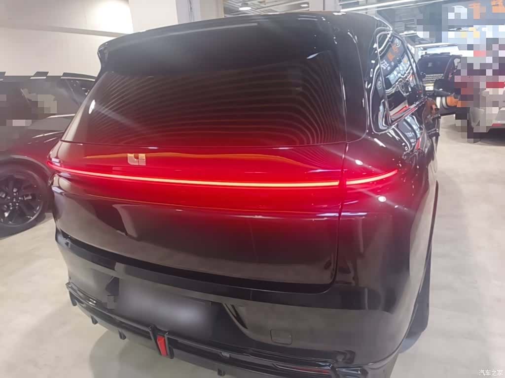 Li Auto L8, 2024 6