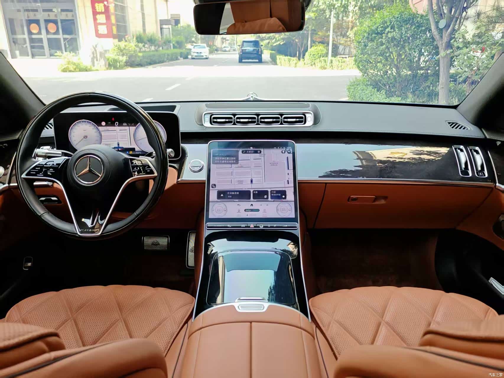Maybach S-Class, 2023 6