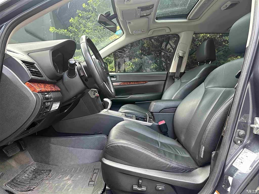Subaru Outback, 2010 4