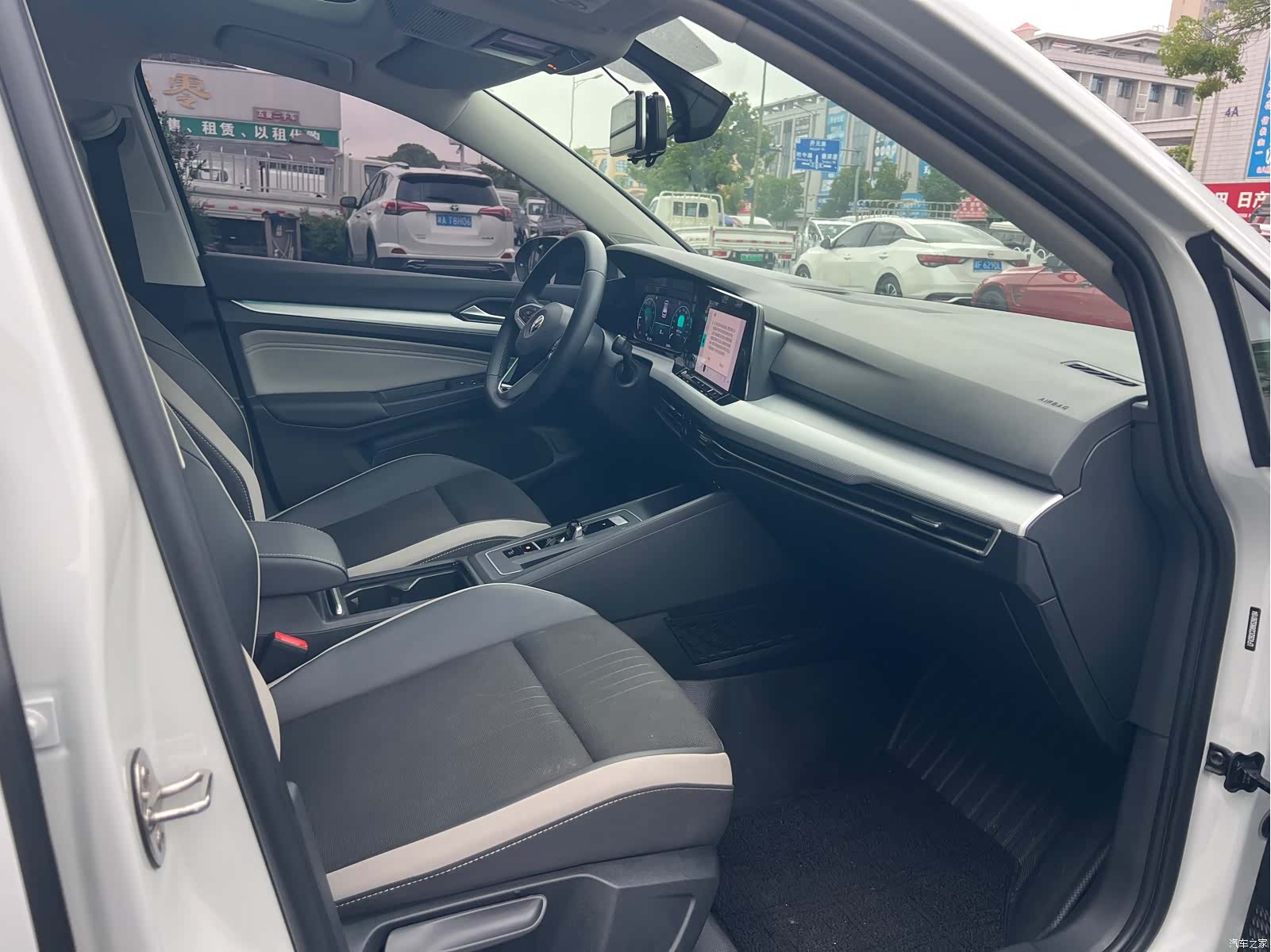 Volkswagen Golf, 2022 6