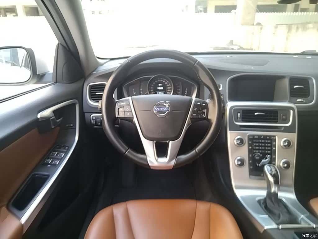 Volvo S60, 2017 11